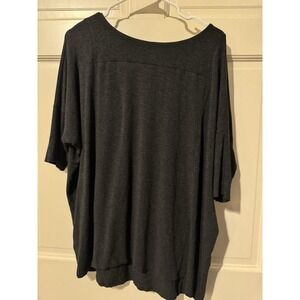 Eileen Fisher Size Medium Top Black‎ Vicose